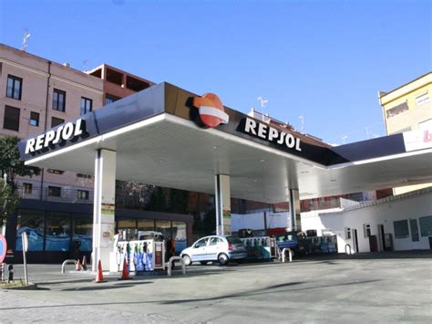 gasolinera mundaka|Gasolinera REPSOL, CR BI.